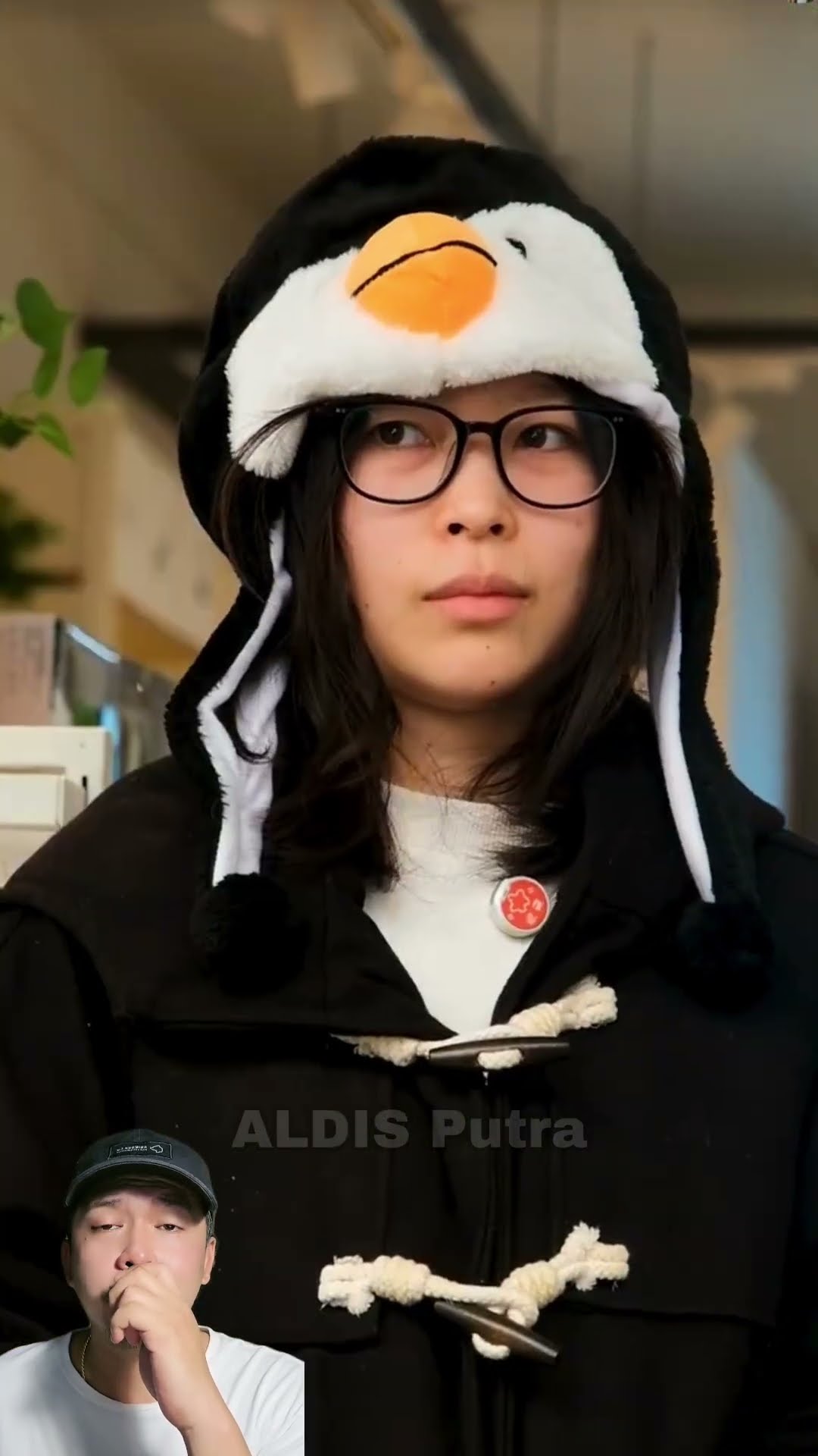 SI YUAN MEWARNAI JAKETNYA JADI MERAH KARNA INI ? #dubbing #funny #shorts